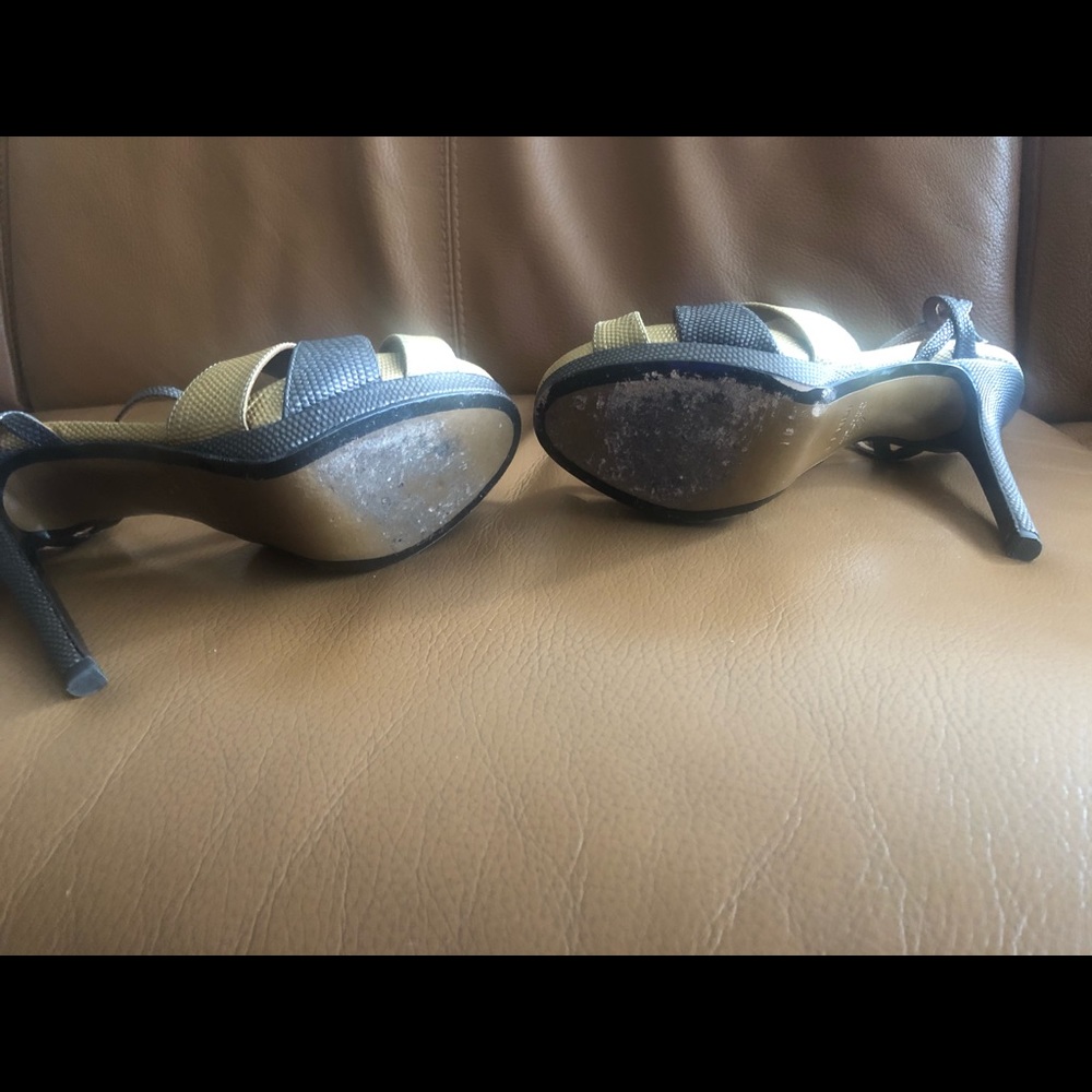 100% Authentic FENDI 4.5” Gold & Copper heels 37.5 - Picture 5 of 7